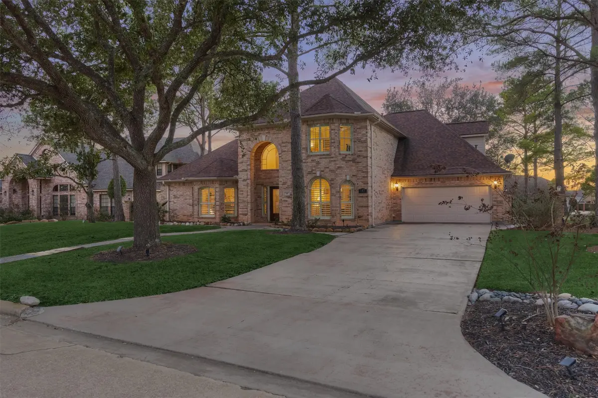 147 Sunnyvale W, Montgomery, TX 77356 - #1