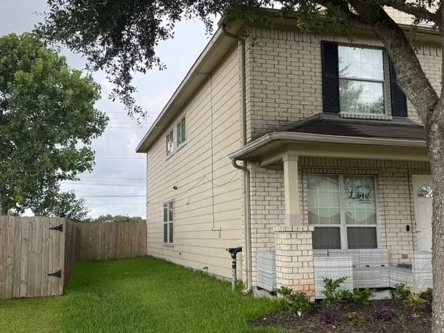 11001 Groveshire Drive, Texas City, TX 77591 - #2