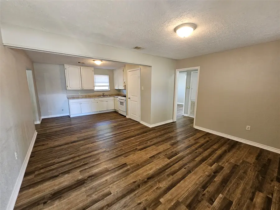 1314 N Natchez Drive, Texas City, TX 77591 - #3