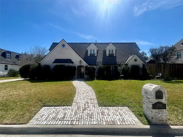 15719 Foxgate Road, Houston, TX 77079