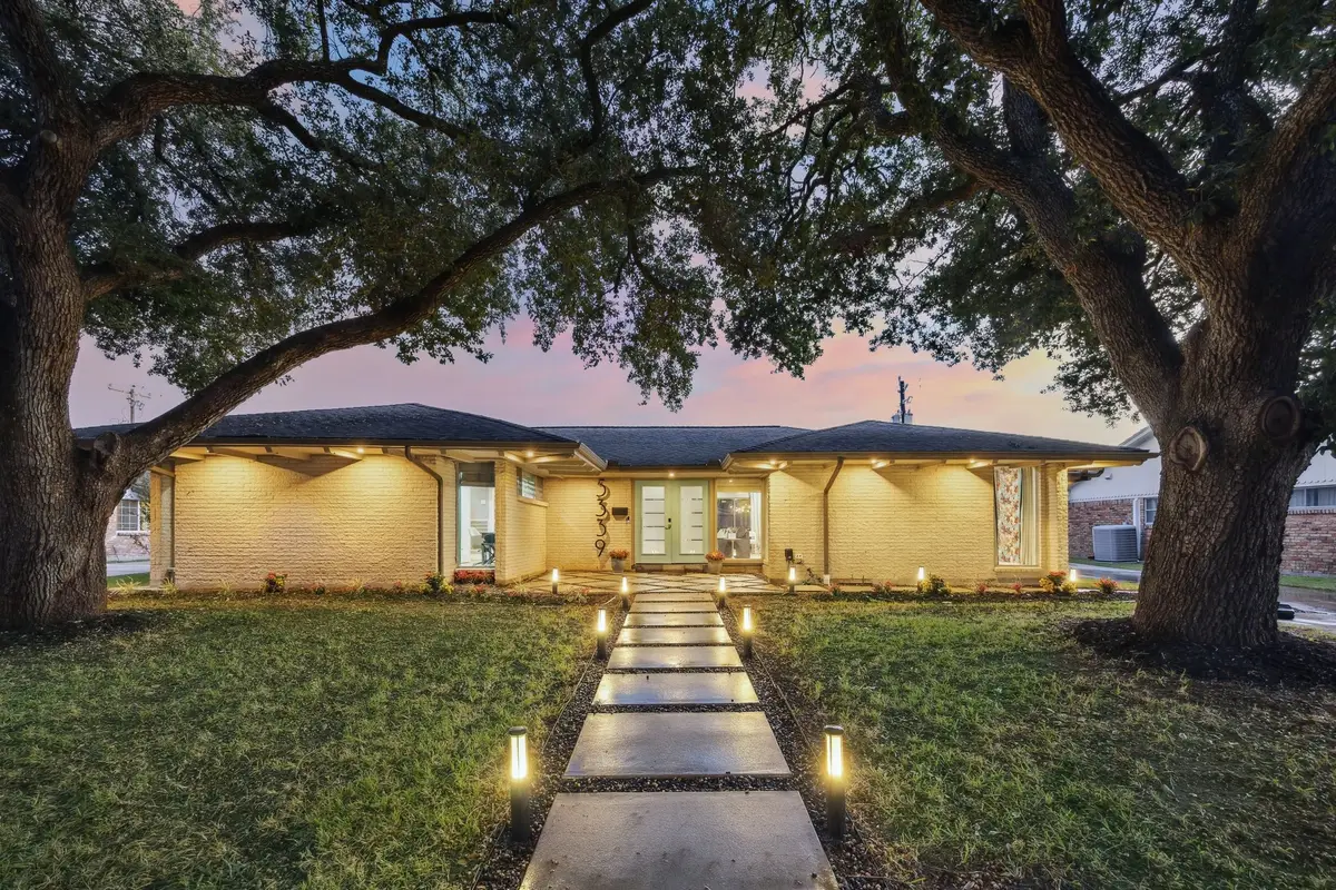 5339 Rutherglenn Drive, Houston, TX 77096 - #1
