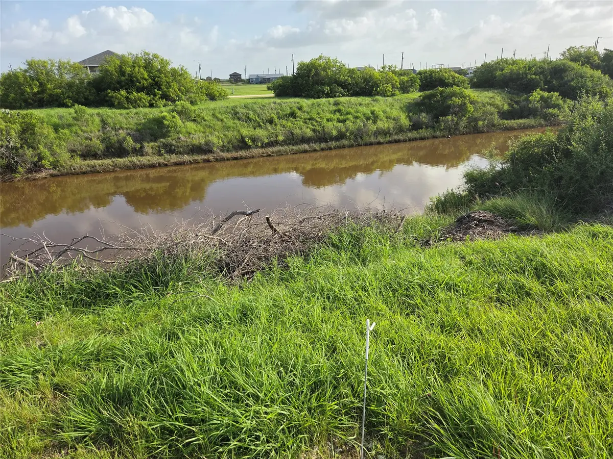 131 Lobster Lane, Palacios, TX 77465 - #1