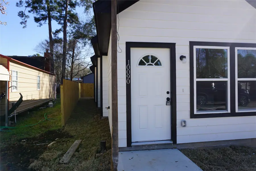 10090 Calendar Street, Willis, TX 77318 - #2