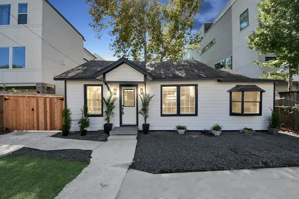 4215 Eli St Street, Houston, TX 77007