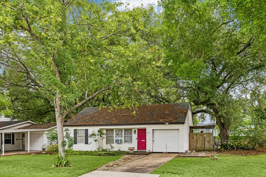 5541 Jessamine Street, Houston, TX 77081 - #2