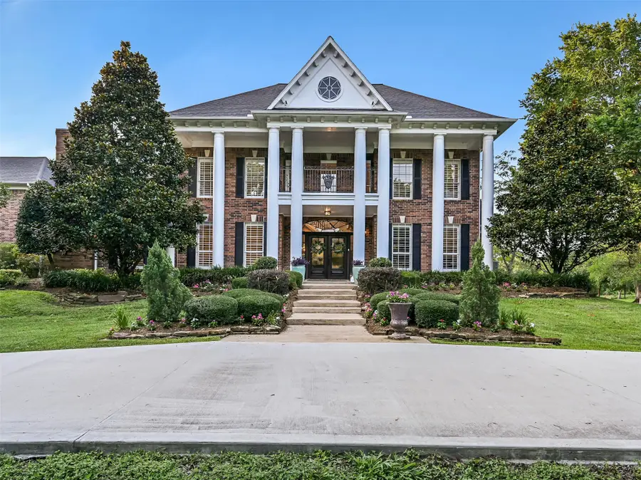 650 Oak Drive, Friendswood, TX 77546 - Image #3