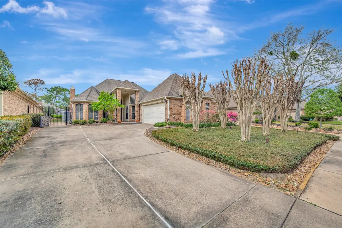 2019 Spring Field Road, Houston, TX 77062 - #1