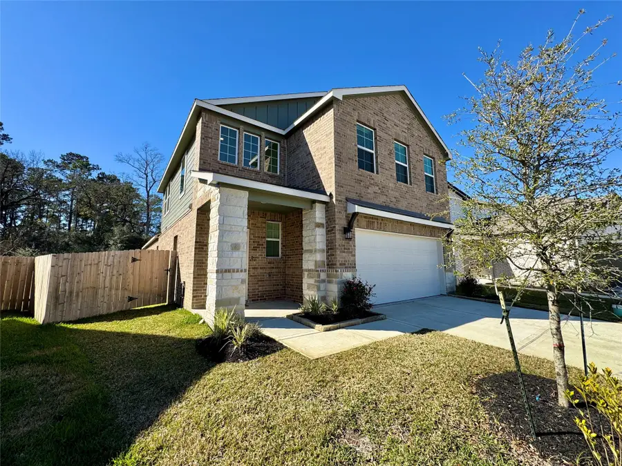271 Brazen Forest Trail, Magnolia, TX 77354 - Image #2