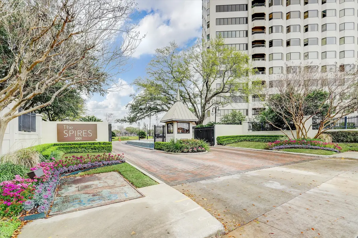 2001 Holcombe Boulevard #4006, Houston, TX 77030 - #1