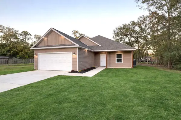 527 Autumn Lane, Livingston, TX 77351