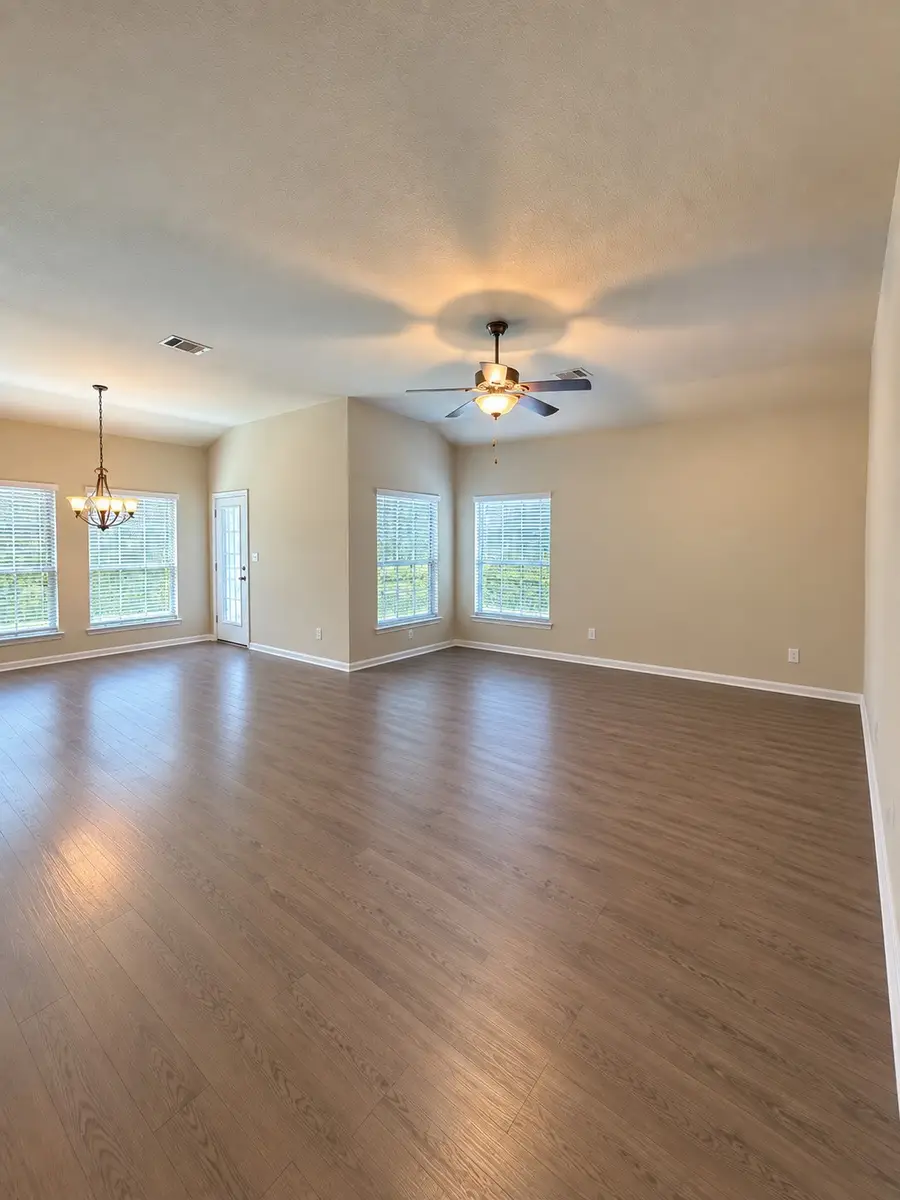 1150 Shadow Glenn Drive, Conroe, TX 77301 - #3
