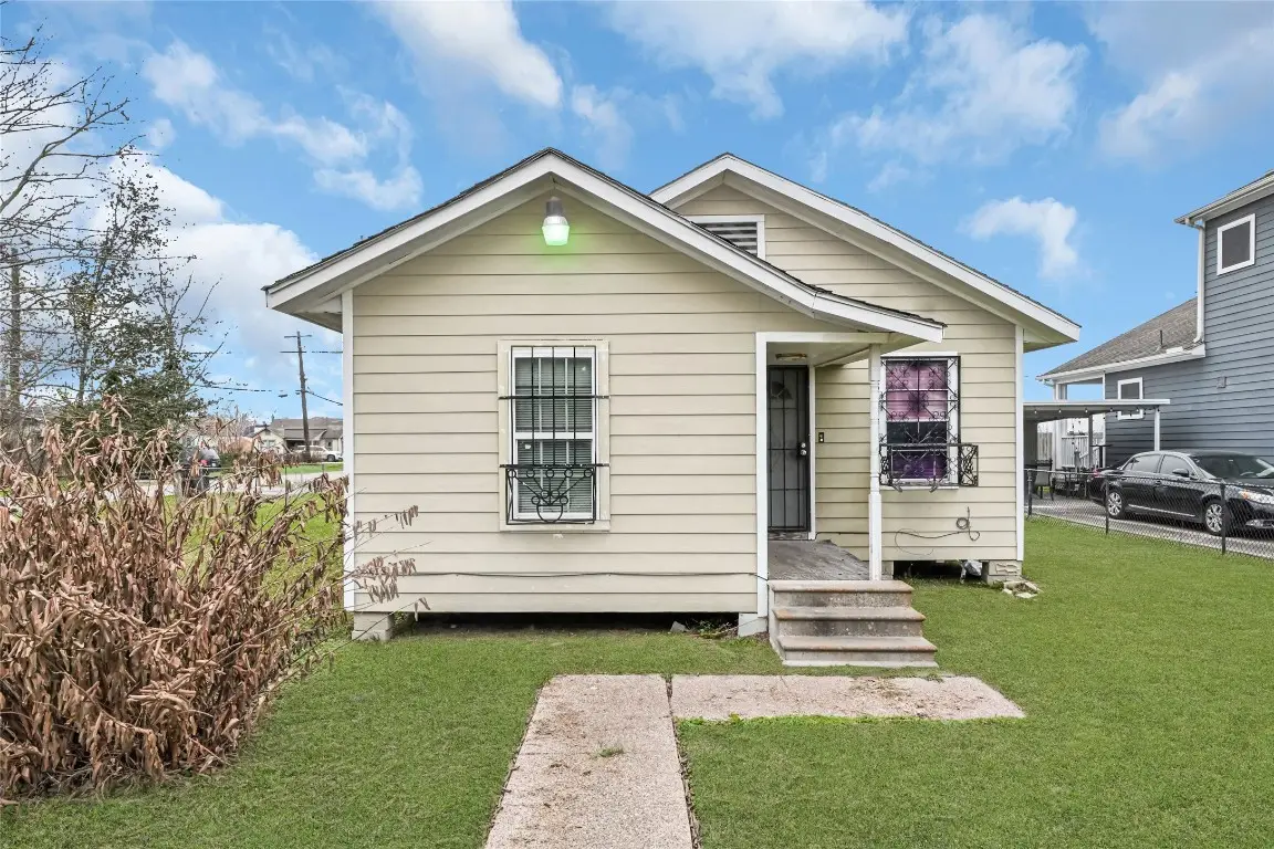 2607 Milwaukee Street, Houston, TX 77026 - #1