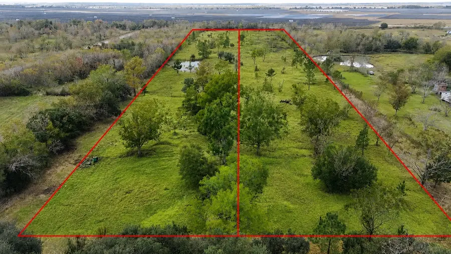 1914 1st Street, Liverpool, TX 77577 - #2