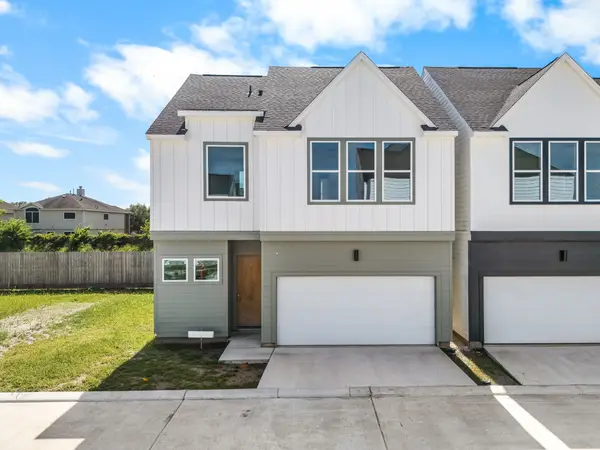 12804 Buffalo Wells Drive, Houston, TX 77045