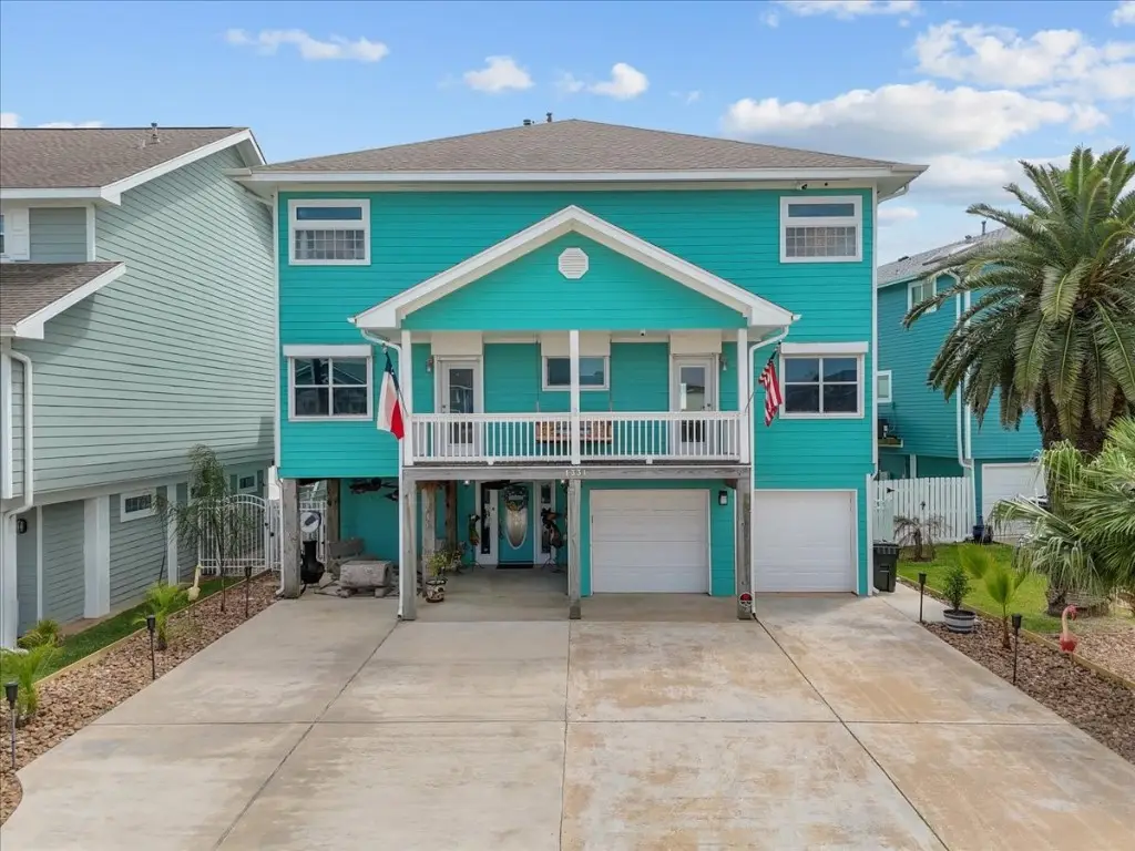 1331 Edwards Drive, Dickinson, TX 77539 - #1