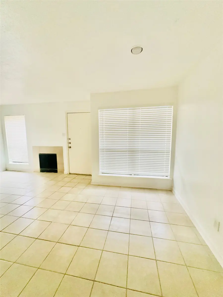 6633 W Airport Boulevard #1303, Houston, TX 77035 - #3