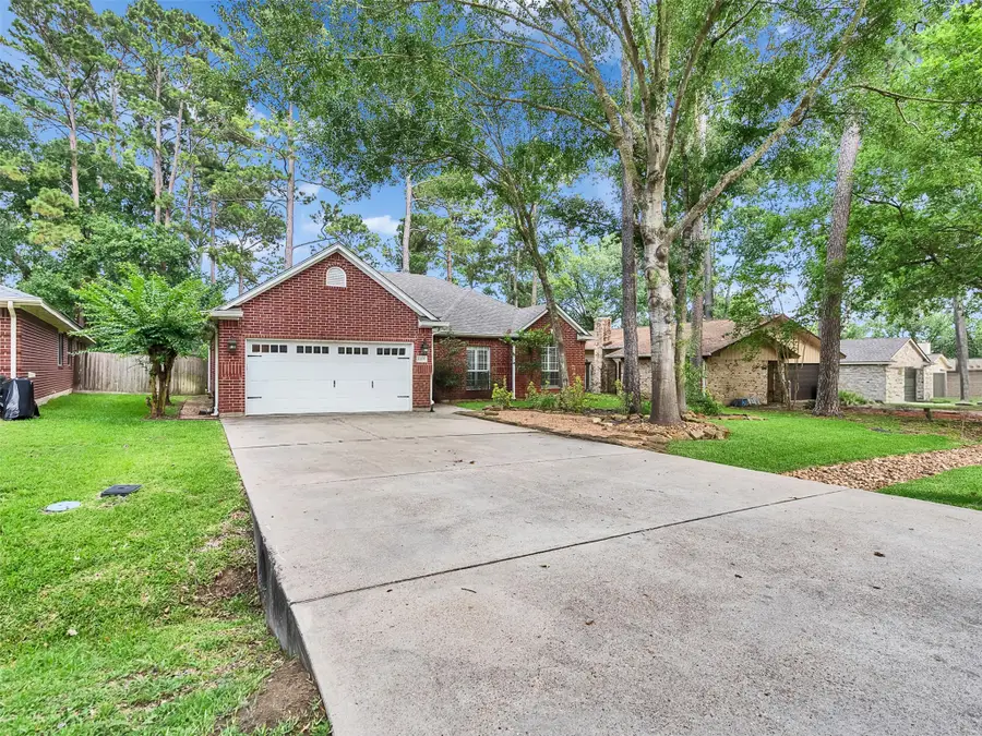 10459 Twin Circles Drive, Montgomery, TX 77356 - #3