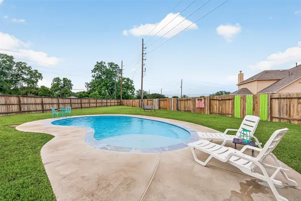 3758 Butterfly Breeze Lane, Richmond, TX 77406