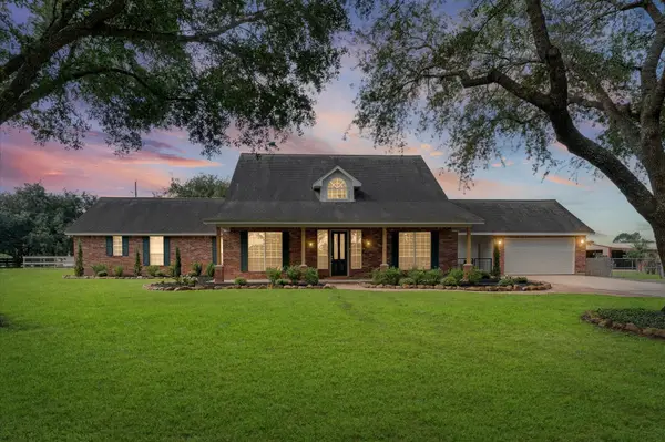 33014 Grove Park Drive, Waller, TX 77484