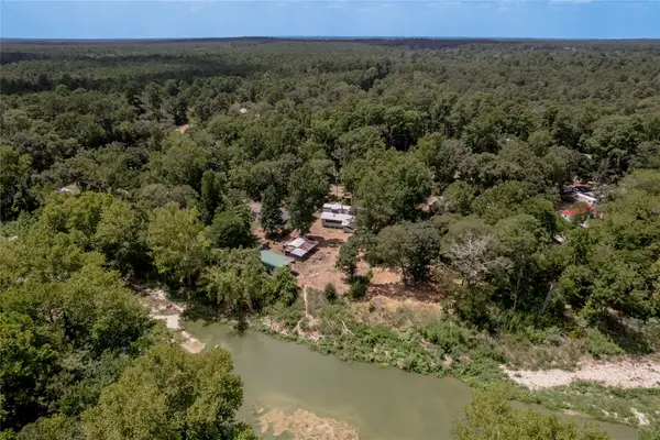 8 Creek Road, Huntsville, TX 77320