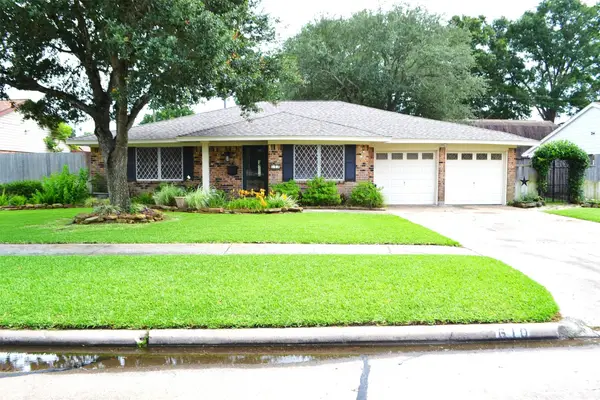 610 E X Street, Deer Park, TX 77536