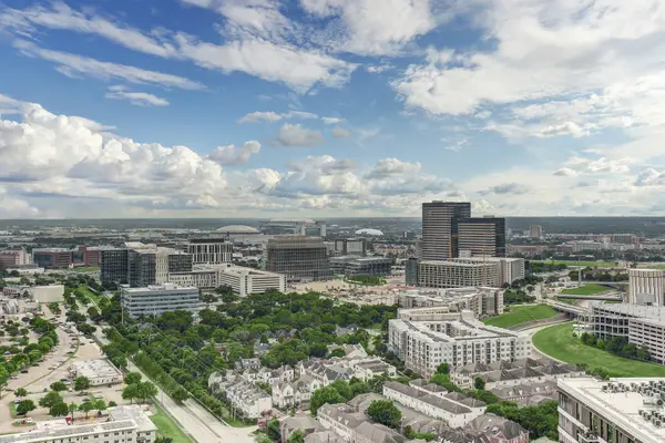 2001 Holcombe Blvd Boulevard #3403, Houston, TX 77030