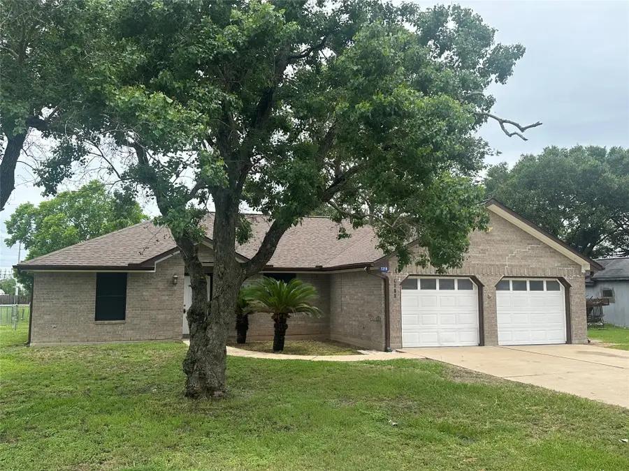 7210 Mikes, Wallis, TX 77485 - #3