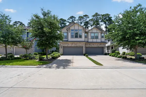 206 Moon Dance Court, Conroe, TX 77304