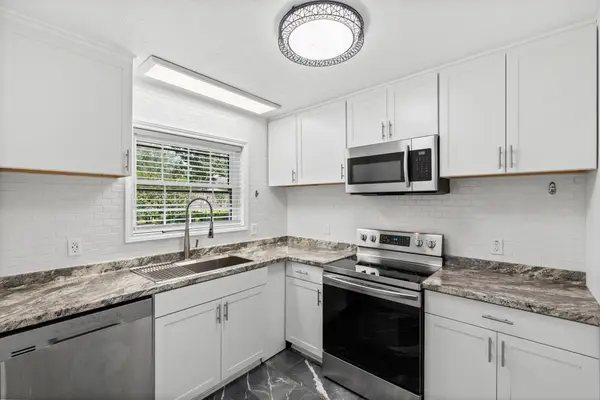 7900 Westheimer Road #121, Houston, TX 77063