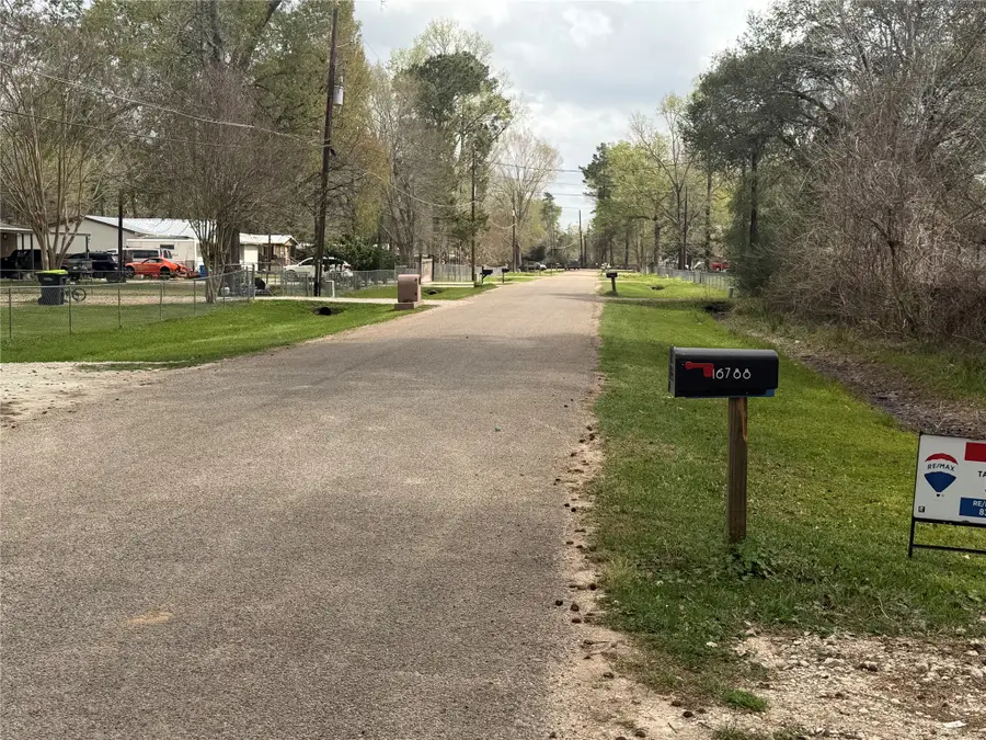 16788 Oak Knoll Drive, Porter, TX 77365 - #2