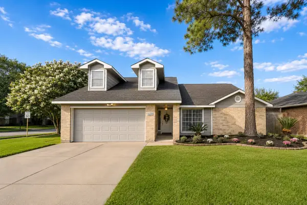 16826 Cobble Ridge Drive, Sugar Land, TX 77498