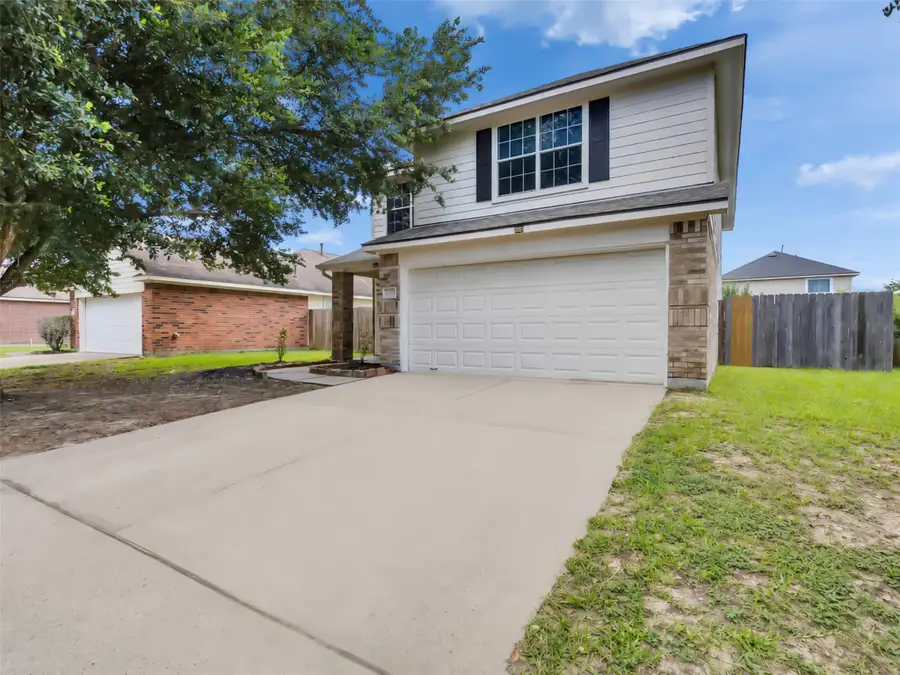 4423 Plumeria Avenue, Baytown, TX 77521 - #3