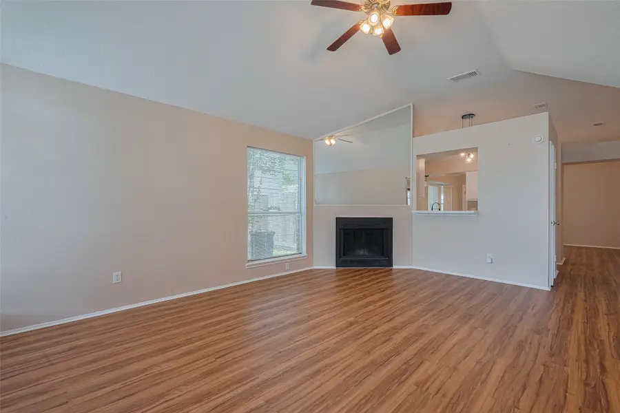 15827 Beechnut Street, Houston, TX 77083 - Image #3