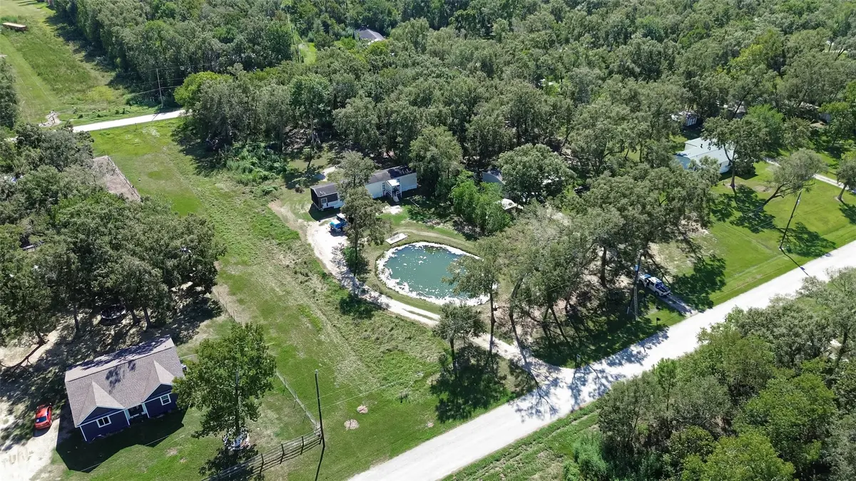 124 Co Rd 4017, Dayton, TX 77535 - #1
