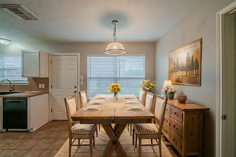 1402 Rising Springs Lane, Houston, TX 77073 - Image #3