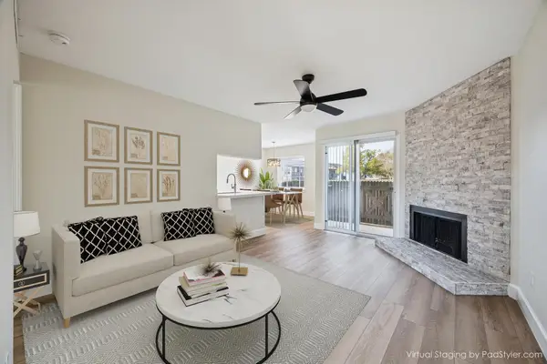 18800 Egret Bay Boulevard #907, Houston, TX 77058