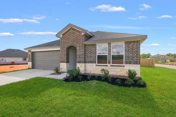 8902 Phoebe Bend Drive, Montgomery, TX 77316