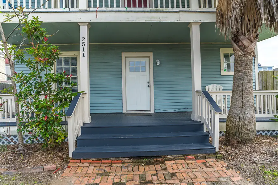 2511 Avenue L, Galveston, TX 77550 - #2
