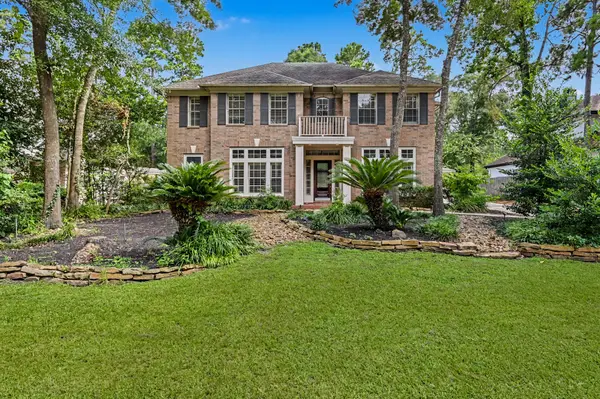 83 E Green Gables Circle, The Woodlands, TX 77382