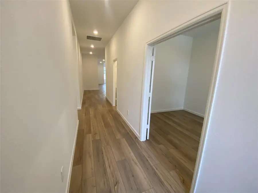 27026 West Rustlers Bend, Montgomery, TX 77316 - Image #3