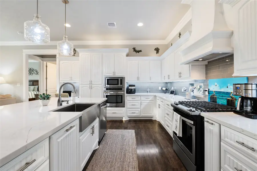 938 Eastview, Port Bolivar, TX 77650 - #3