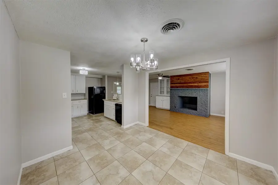 2110 Pecan Street, Dickinson, TX 77539 - Image #2