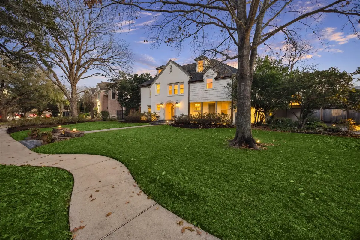 2305 Blue Bonnet Boulevard, Houston, TX 77030 - Image #1