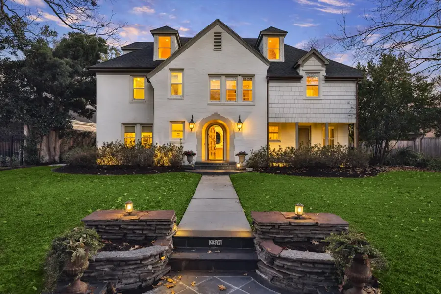 2305 Blue Bonnet Boulevard, Houston, TX 77030 - Image #2