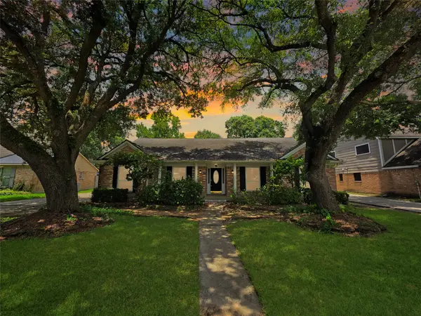 7907 12th Fairway Lane, Humble, TX 77346