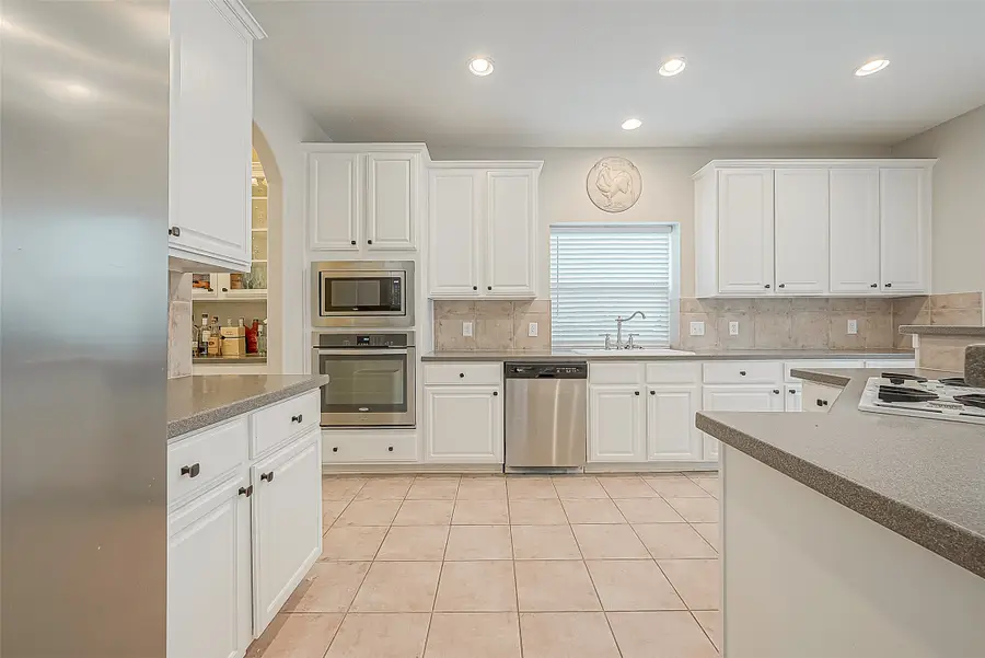 4202 Stone Oak Court, Missouri City, TX 77459 - Image #3