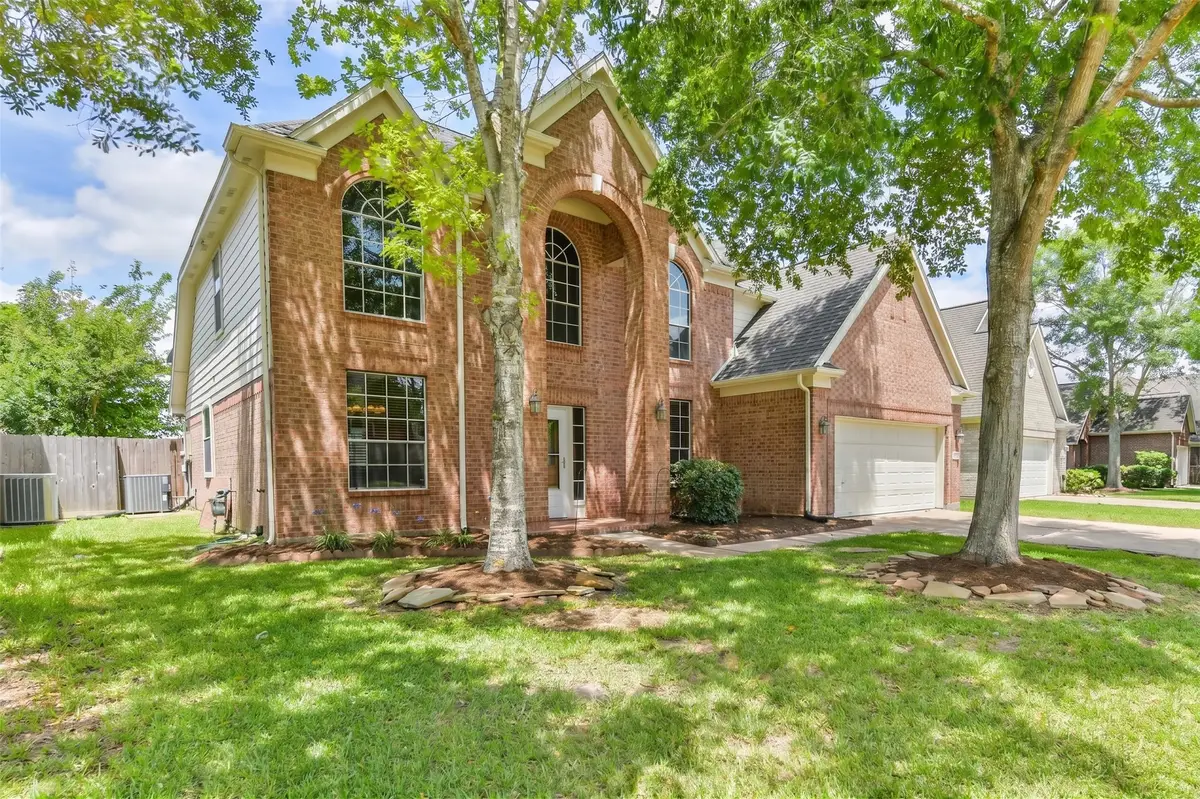 3304 Autumn Forest Drive, Pearland, TX 77584 - #1