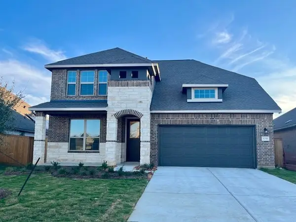 32311 Willow Hollow Way, Waller, TX 77484