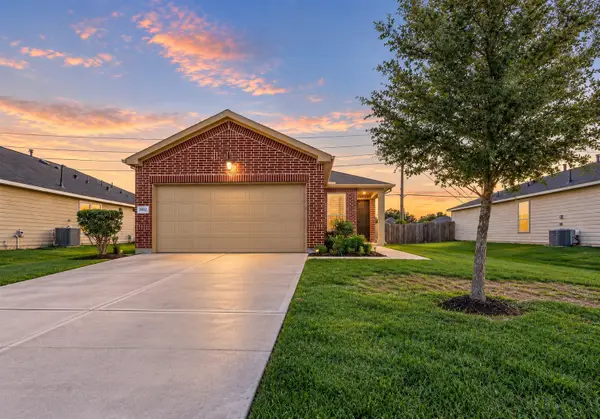 5832 Bluebonnet Lane, Rosenberg, TX 77469