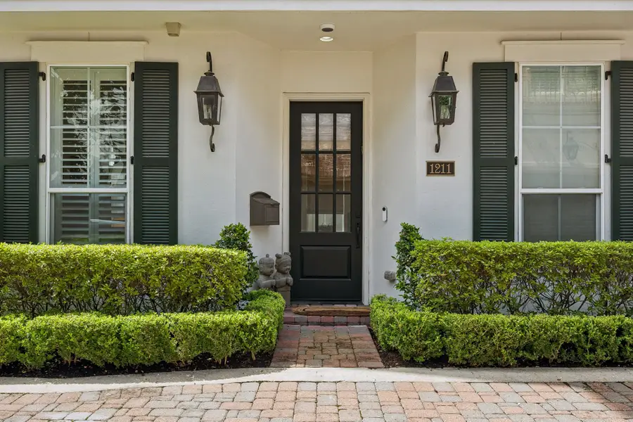 1211 Wynden Commons Lane, Houston, TX 77056 - #2